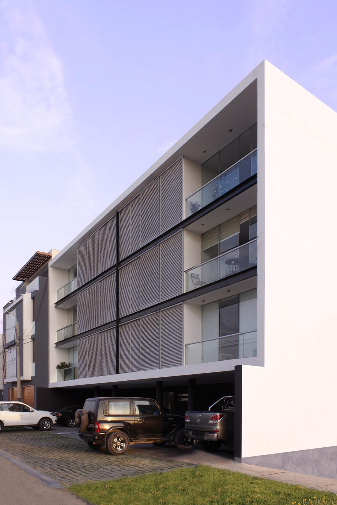 Edificio Multifamiliar El Derby en Chiclayo, Perú